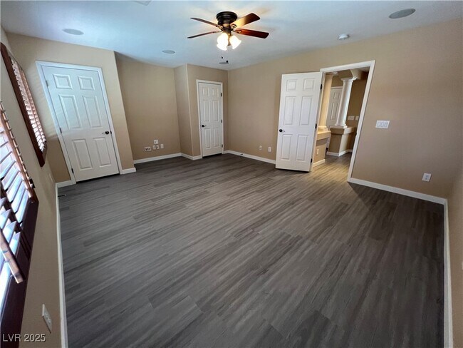 Building Photo - 7625 Good Fortune Ct