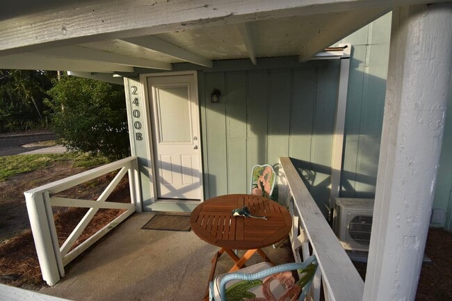 Building Photo - 2400 Lake Hall Rd