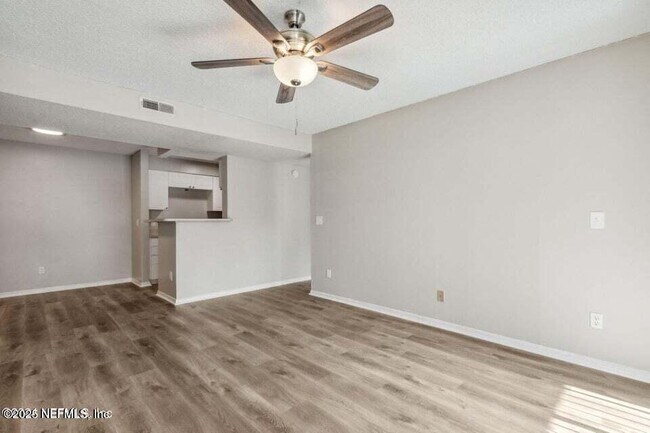 Building Photo - 10200 Belle Rive Blvd