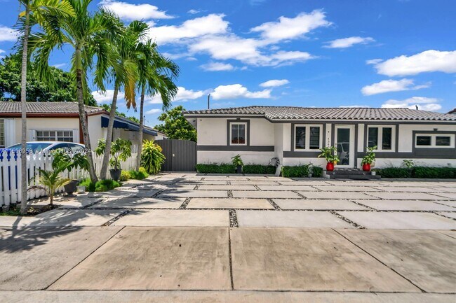 Primary Photo - 4340 SW 2nd St