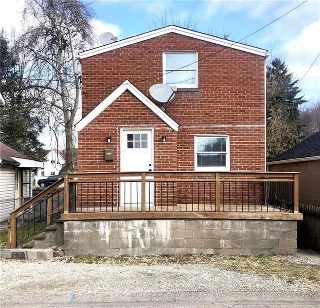 Building Photo - 411 Locust St