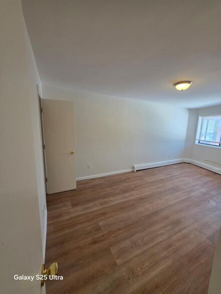 Building Photo - 6678 69th St