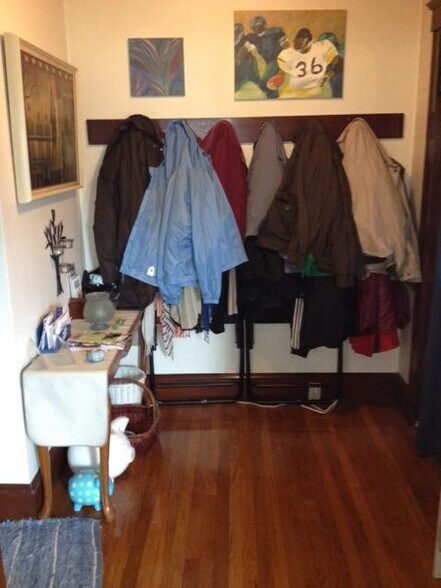 Building Photo - 76 Winter St