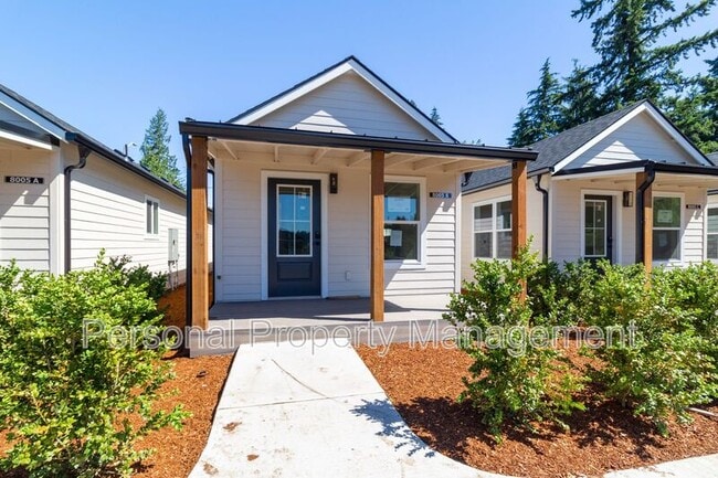 Primary Photo - 8005 NE 32nd St