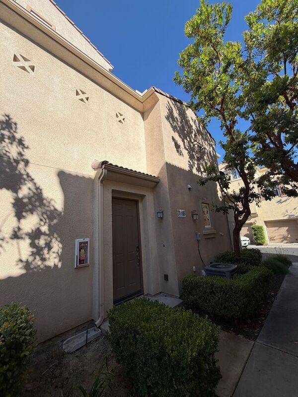 Building Photo - 31186 Lavender Ct
