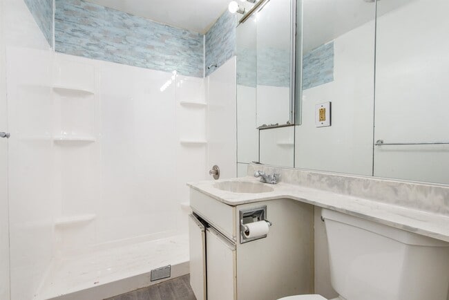 Building Photo - 111 Mulberry St