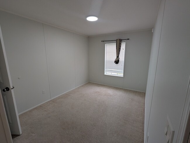 Building Photo - 6806 Pearson Ln
