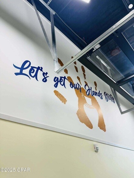 Building Photo - 8742 Conch Shell Ct