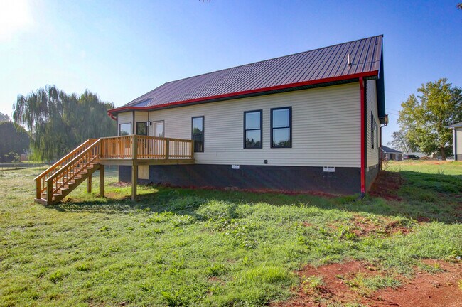 Building Photo - 112 Ted's Trail
