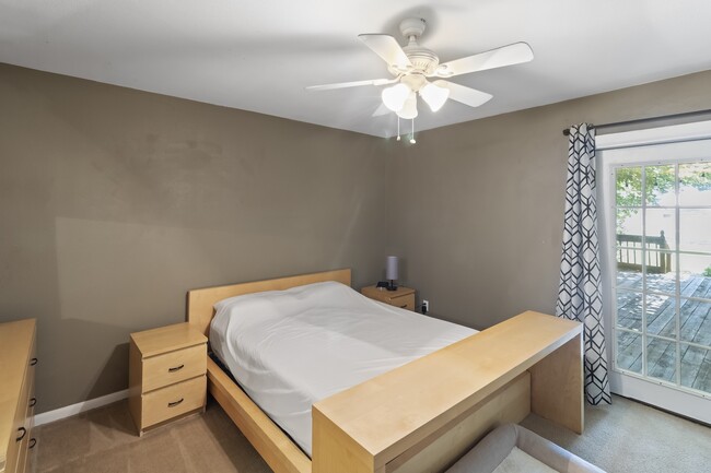 Building Photo - 115 Nancy Dr