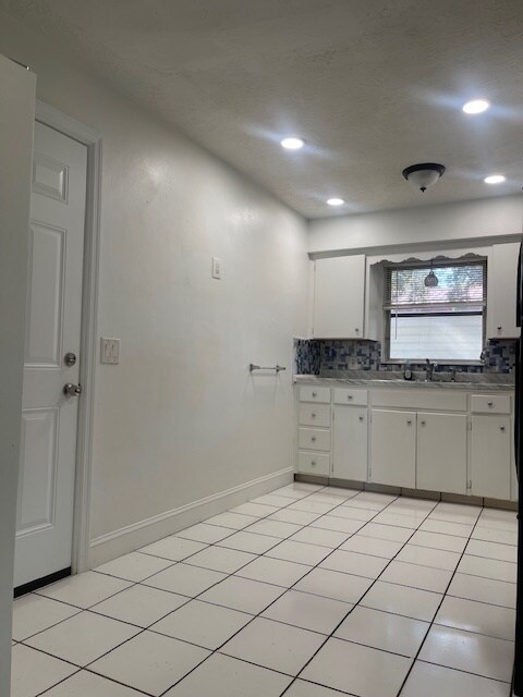 Building Photo - 5437 Jaguar Ln