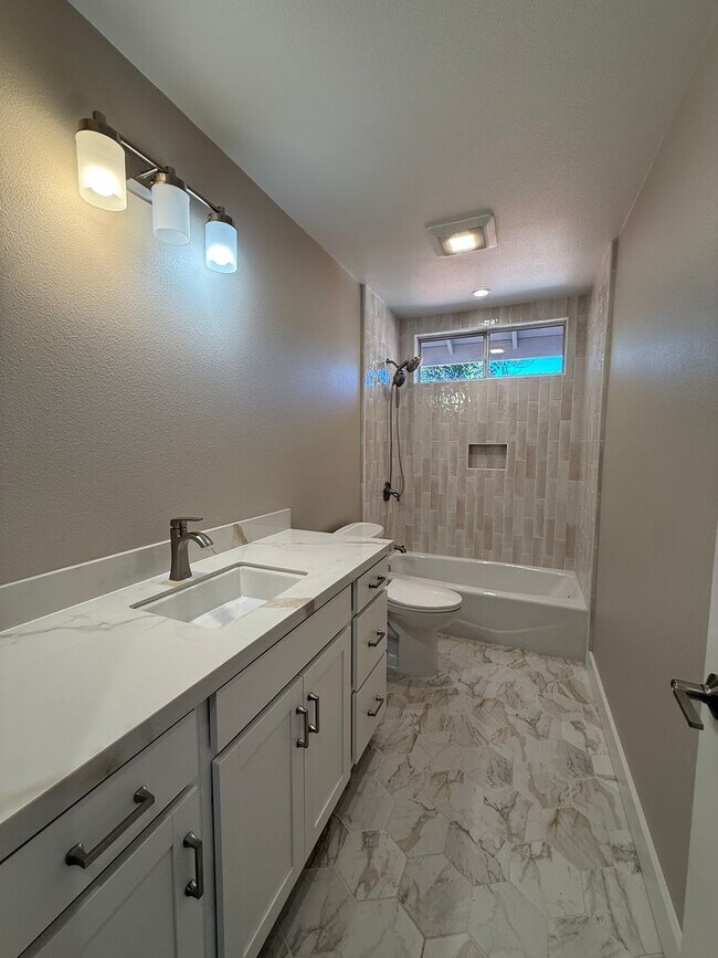 Building Photo - Completely Remodeled Home