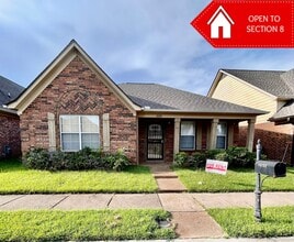 Building Photo - Beautiful 3 Bedroom, 2 Bath Home – Freshly Updated & Move-In Ready!