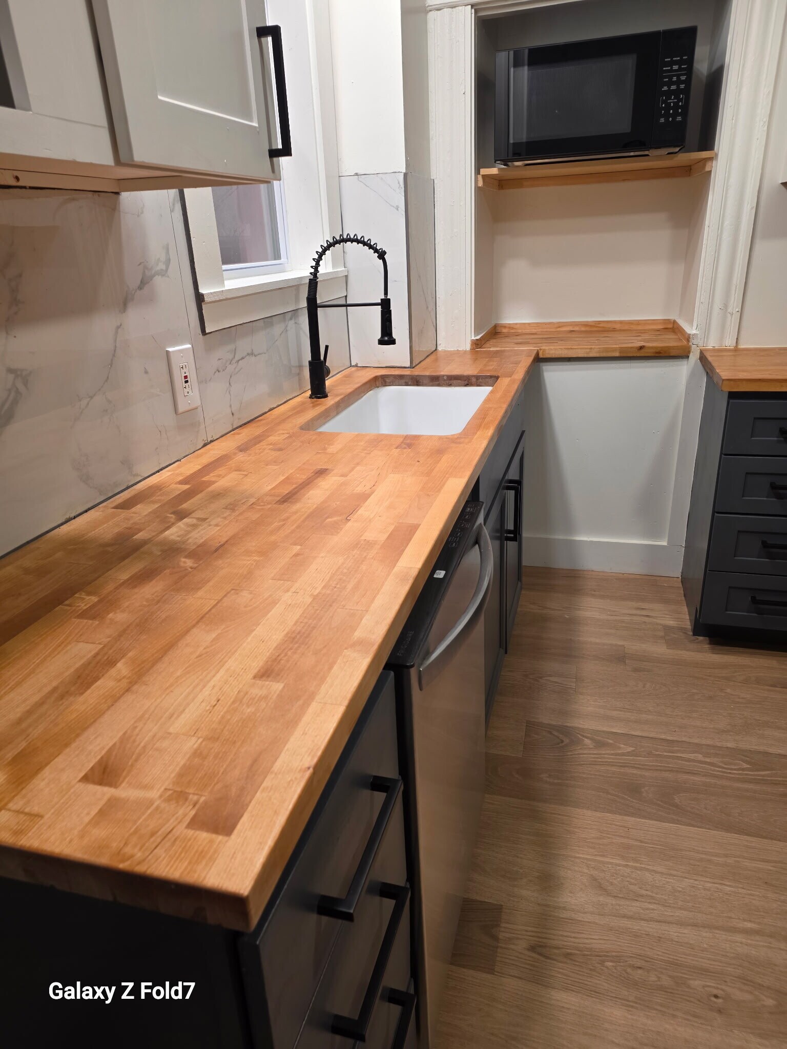 Building Photo - 5209 Warren Ave