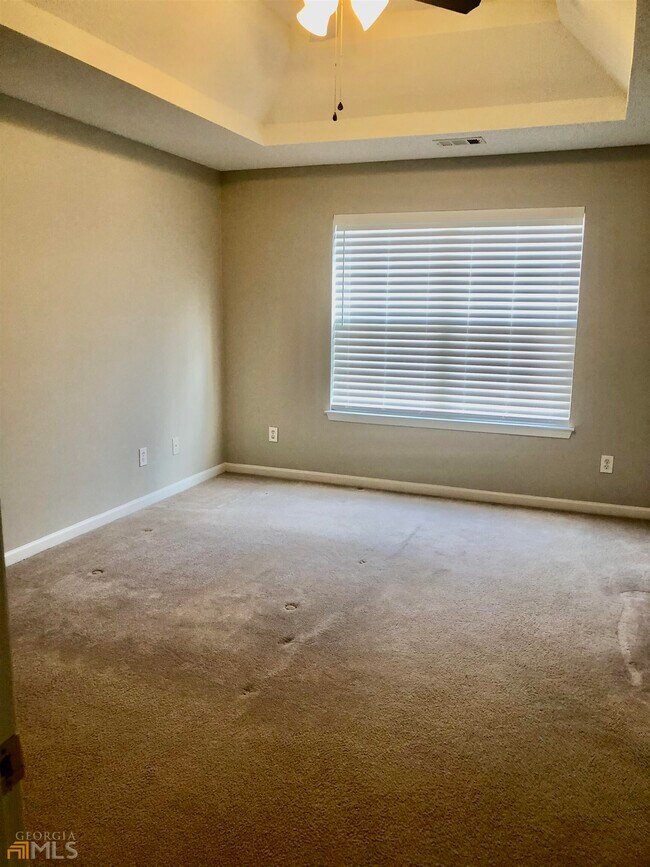 Building Photo - 128 Hamilton Dr