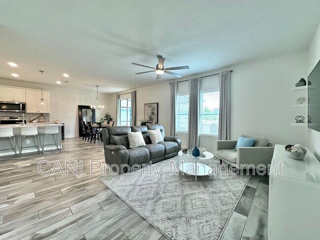 Building Photo - 17691 Passionflower Cir