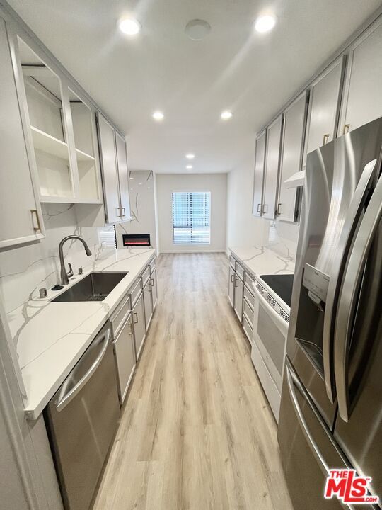 Building Photo - 1750 Camino Palmero St