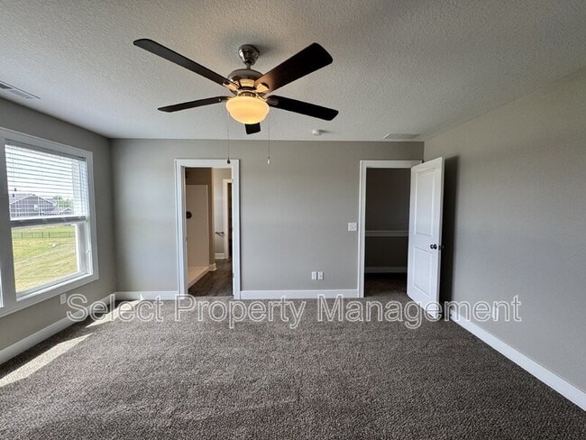 Building Photo - 12367 Speranza Dr