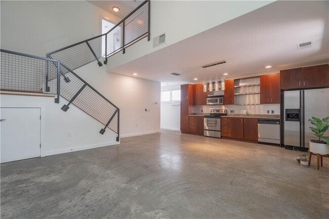 Building Photo - 1338 Rietveld Row NW
