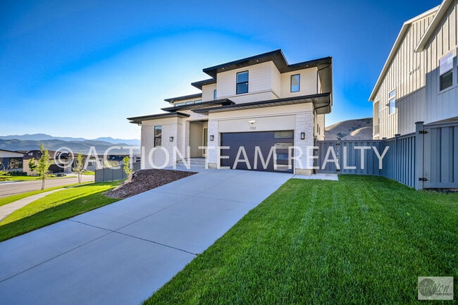 Building Photo - Fully furnished Home in Lehi, UT