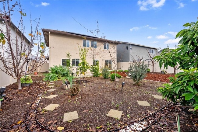 Building Photo - 3818 Fong Ranch Rd