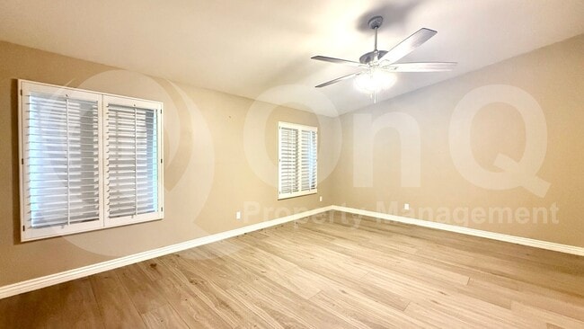 Building Photo - 2744 E Bighorn Ave