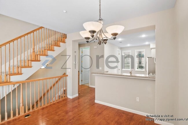 Building Photo - 3783 Dunmore Ln