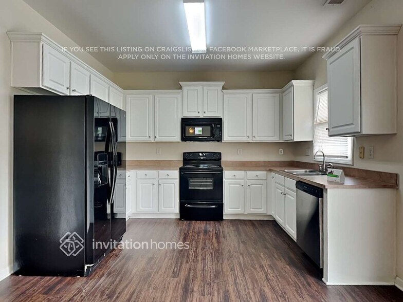 Building Photo - 14407 Asheton Creek Dr