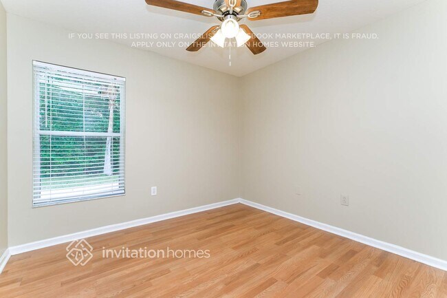 Building Photo - 25422 Lexington Oaks Blvd