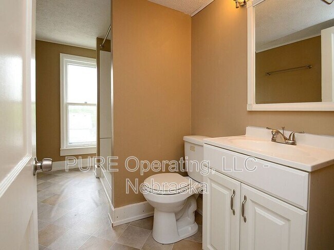 Building Photo - 2720 N 47th Ave