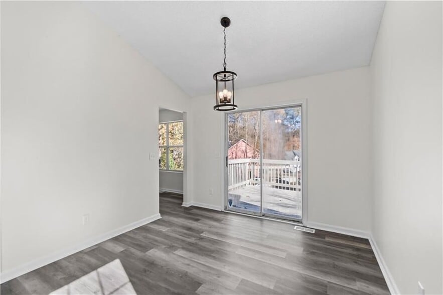 Building Photo - 5068 Furlong Way