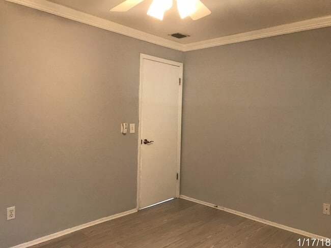 Building Photo - Contemporary 3/2 2-Car Garage Pool Home at Clubhouse Estates in Dr. Phillips Area