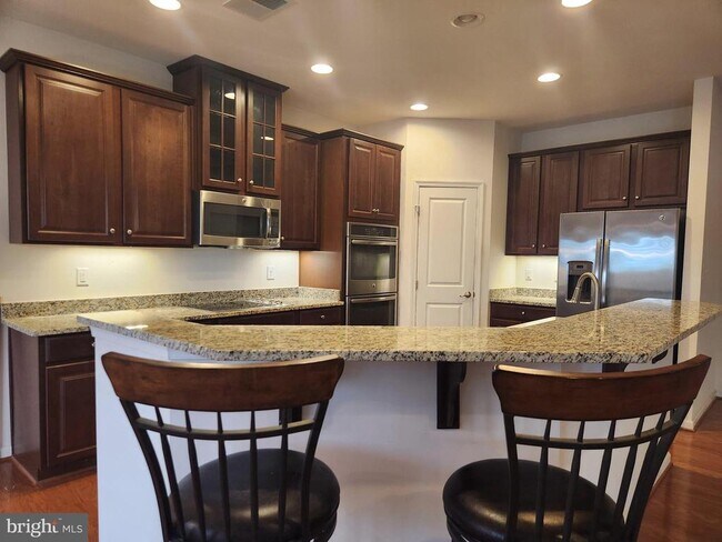 Building Photo - 12 Whistling Duck Dr