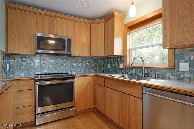 Building Photo - 2066 Wild Lime Dr