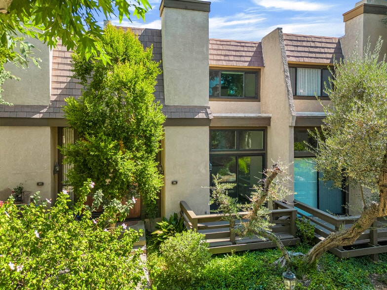 Front View - 9000 Vanalden Ave