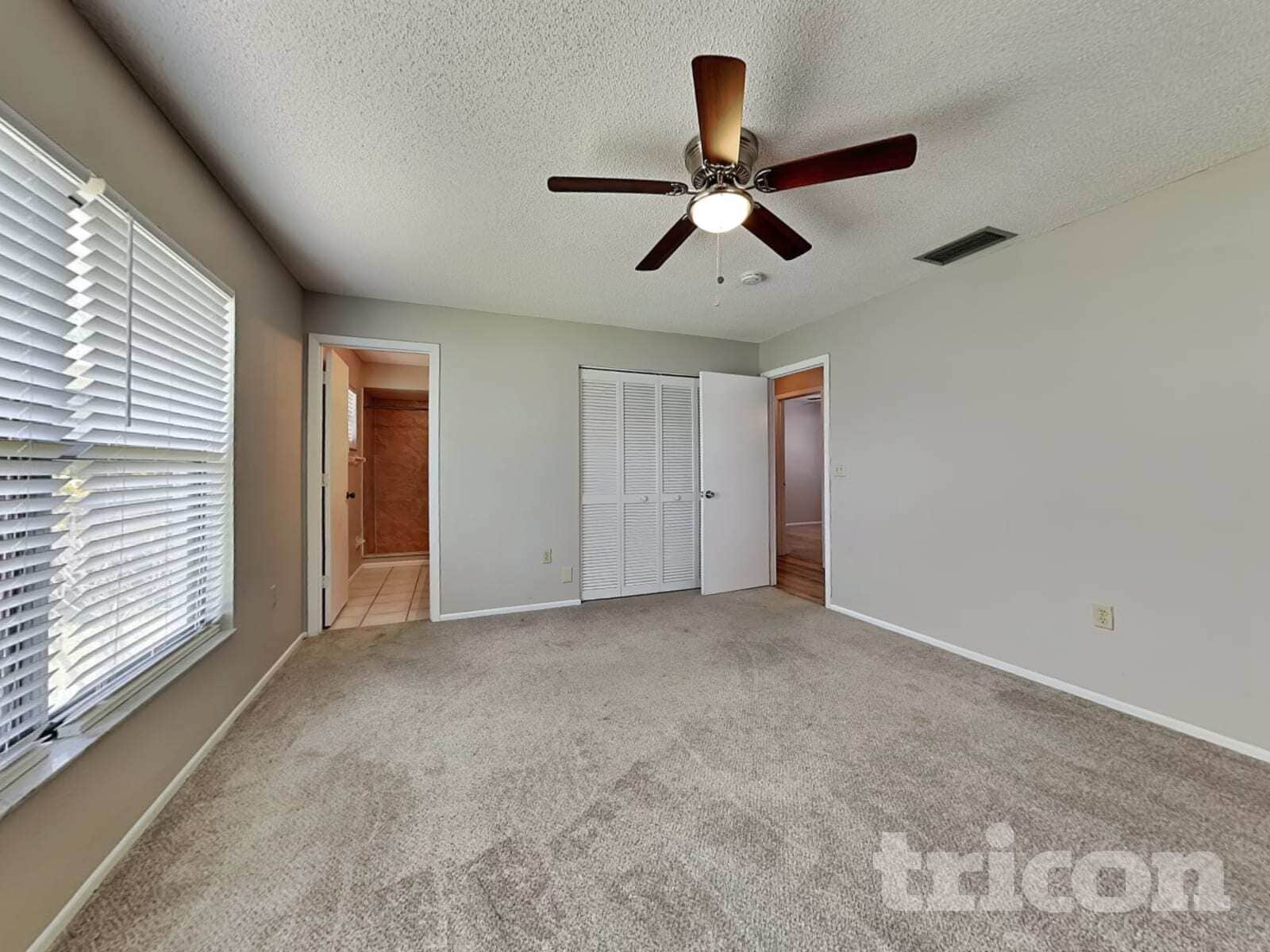 Building Photo - 4918 Ithaca Ln