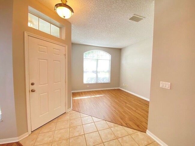 Building Photo - 9951 Indigo Bay Cir
