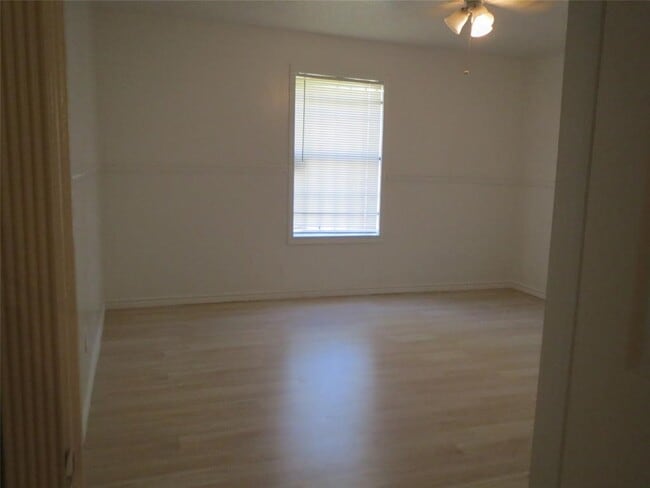 Building Photo - 941 Ashland Blvd