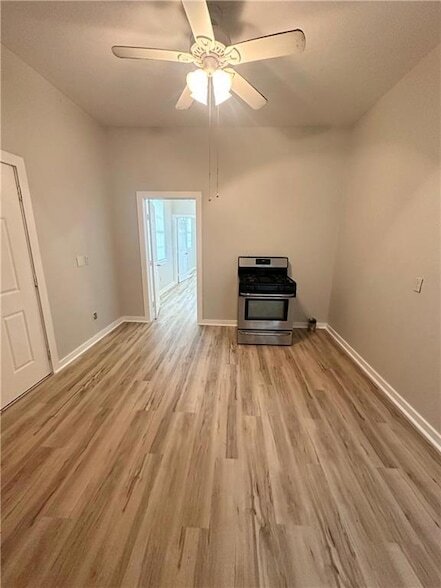 Building Photo - 1722 Hermosa St