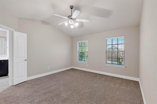 Building Photo - 2584 Jackson Dr