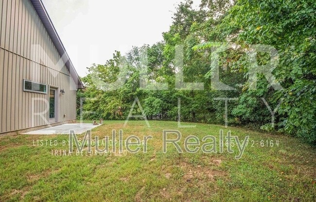 Building Photo - 2126 Brooks Ave