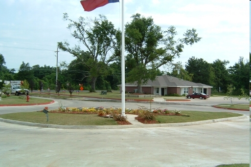 Building Photo - Winfield Estates Apartments