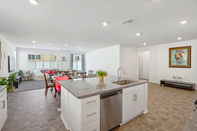 Building Photo - 30153 Truckee Cir