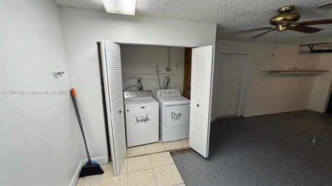 Building Photo - 3170 Buccaneer Rd