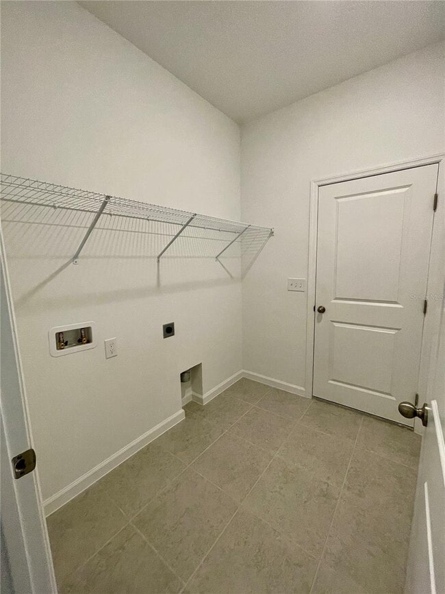 Building Photo - 4 Bedroom, 2 Bathroom homes in Minneola