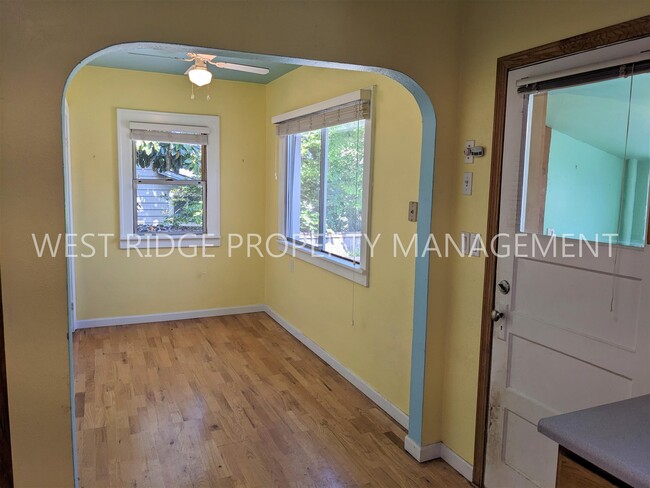 Building Photo - 9224 N Polk Ave