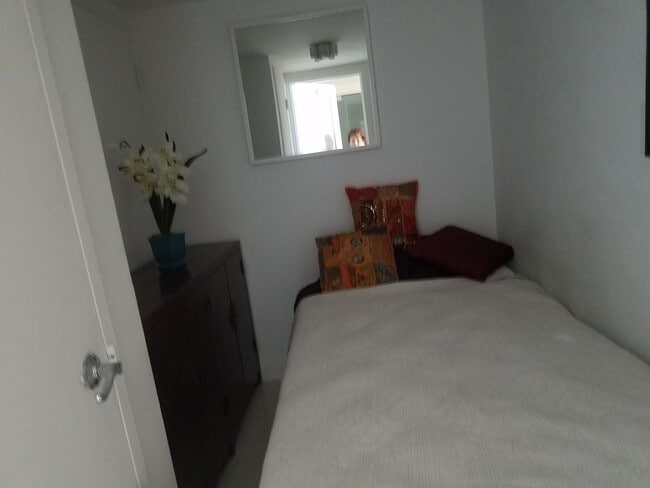 Building Photo - 5401 Collins Ave