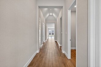 Building Photo - 7435 Denali Dr