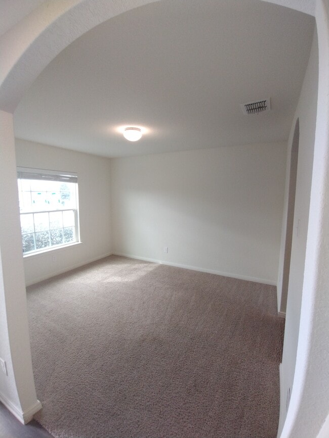 Building Photo - 6127 Lakefront