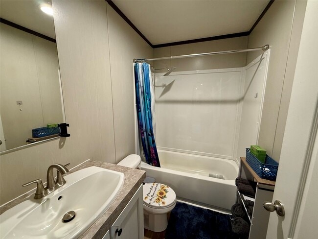 Building Photo - 13298 County Rd 190